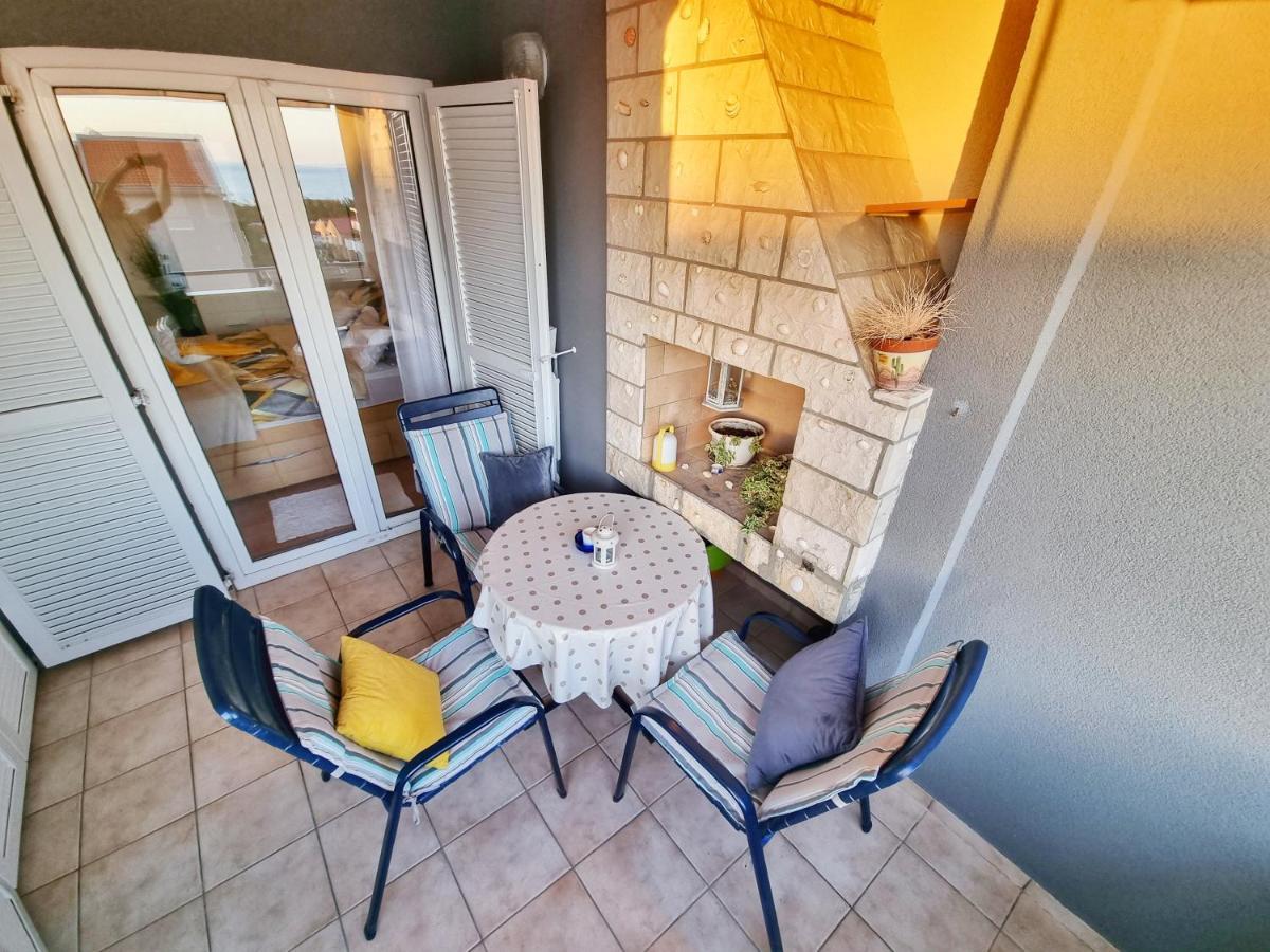 Deluxe Novalja Lägenhet Exteriör bild