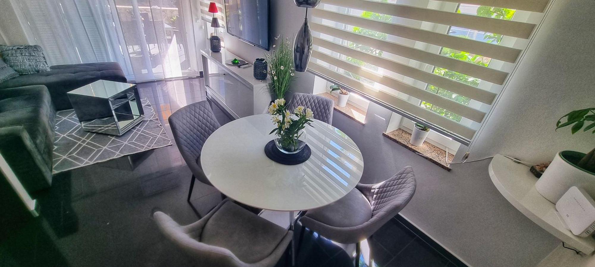 Deluxe Novalja Lägenhet Exteriör bild